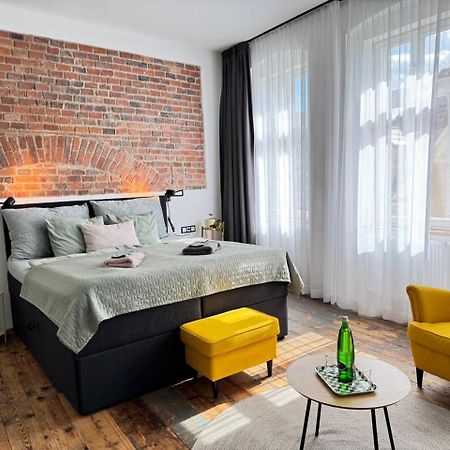 Four Rooms Carlsbad Authentic Karlsbad Exteriör bild