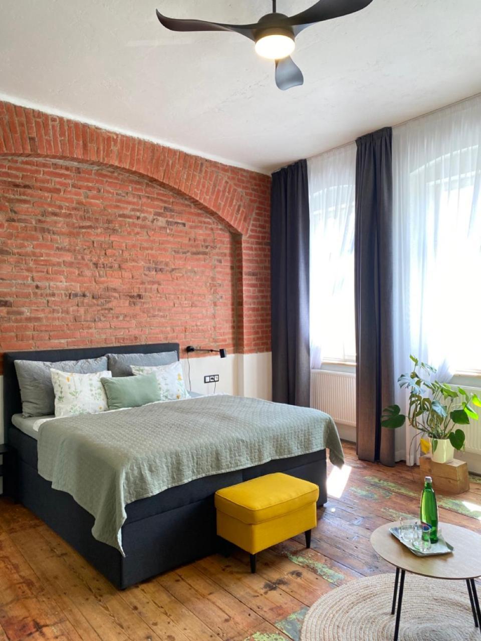 Four Rooms Carlsbad Authentic Karlsbad Exteriör bild