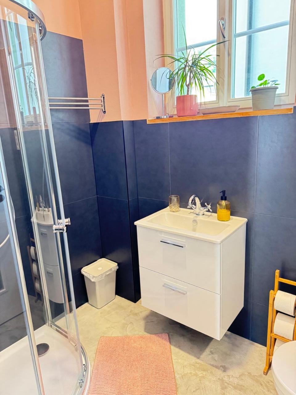 Four Rooms Carlsbad Authentic Karlsbad Exteriör bild